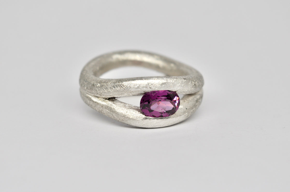 Rhodolite Wave Ring