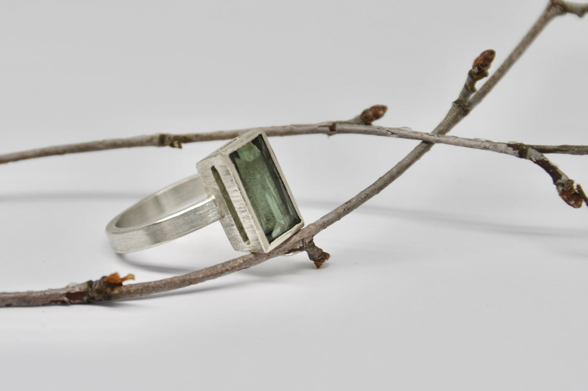 Modern Silver Ring with Green Emerald-Cut Tourmaline