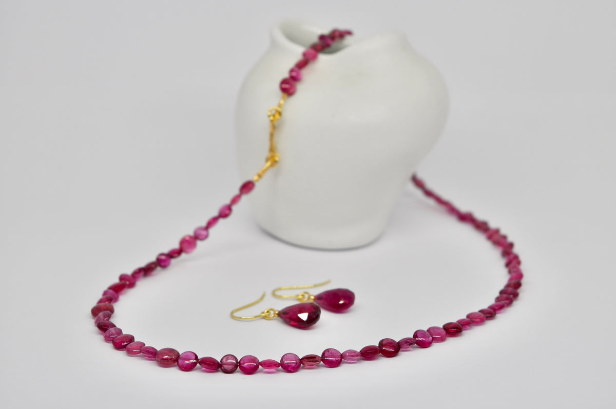 Pink Tourmaline 'Smarties' Necklace with 18K Yellow Gold Clasp