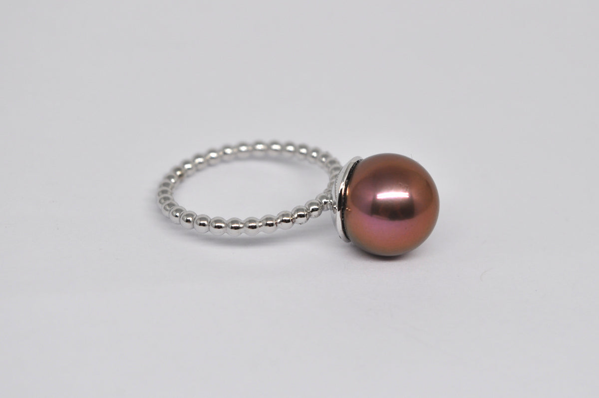 Dainty and Minimalist 18k White Gold Beaded Ring With Edison Pearl