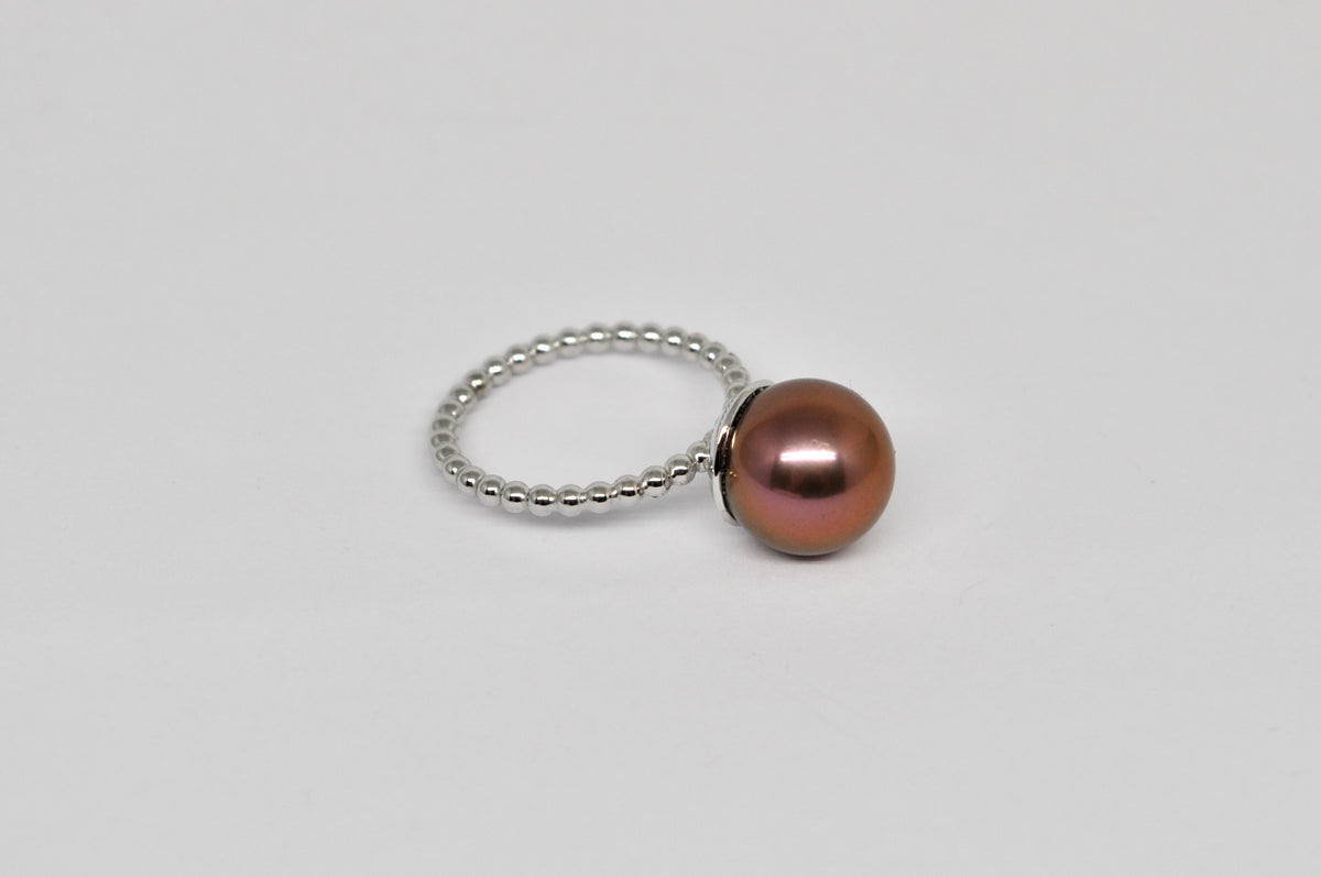 Dainty and Minimalist 18k White Gold Beaded Ring With Edison Pearl