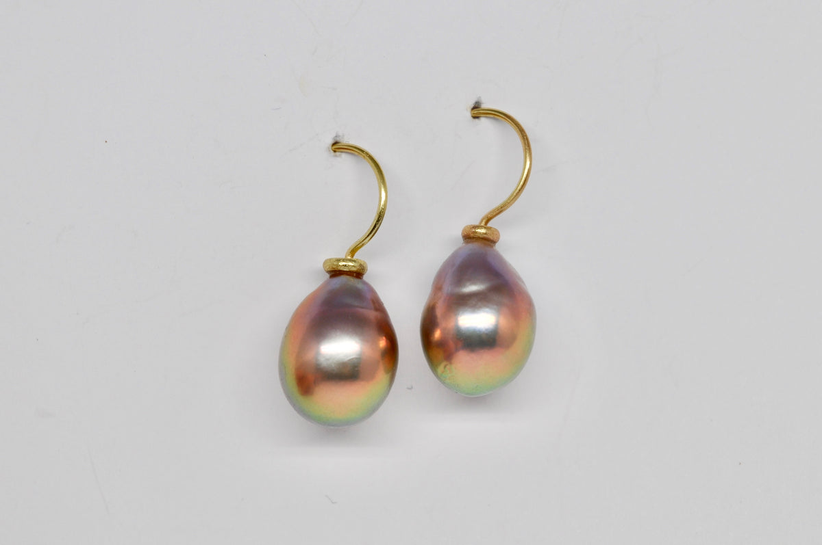 Iridescent Edison Pearl Earrings