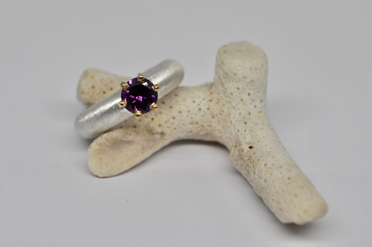 Royal Garnet Solitaire Ring