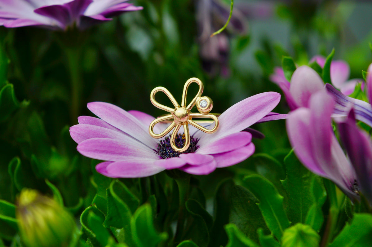 Wildflower Diamond Ring in 18k Yellow Gold
