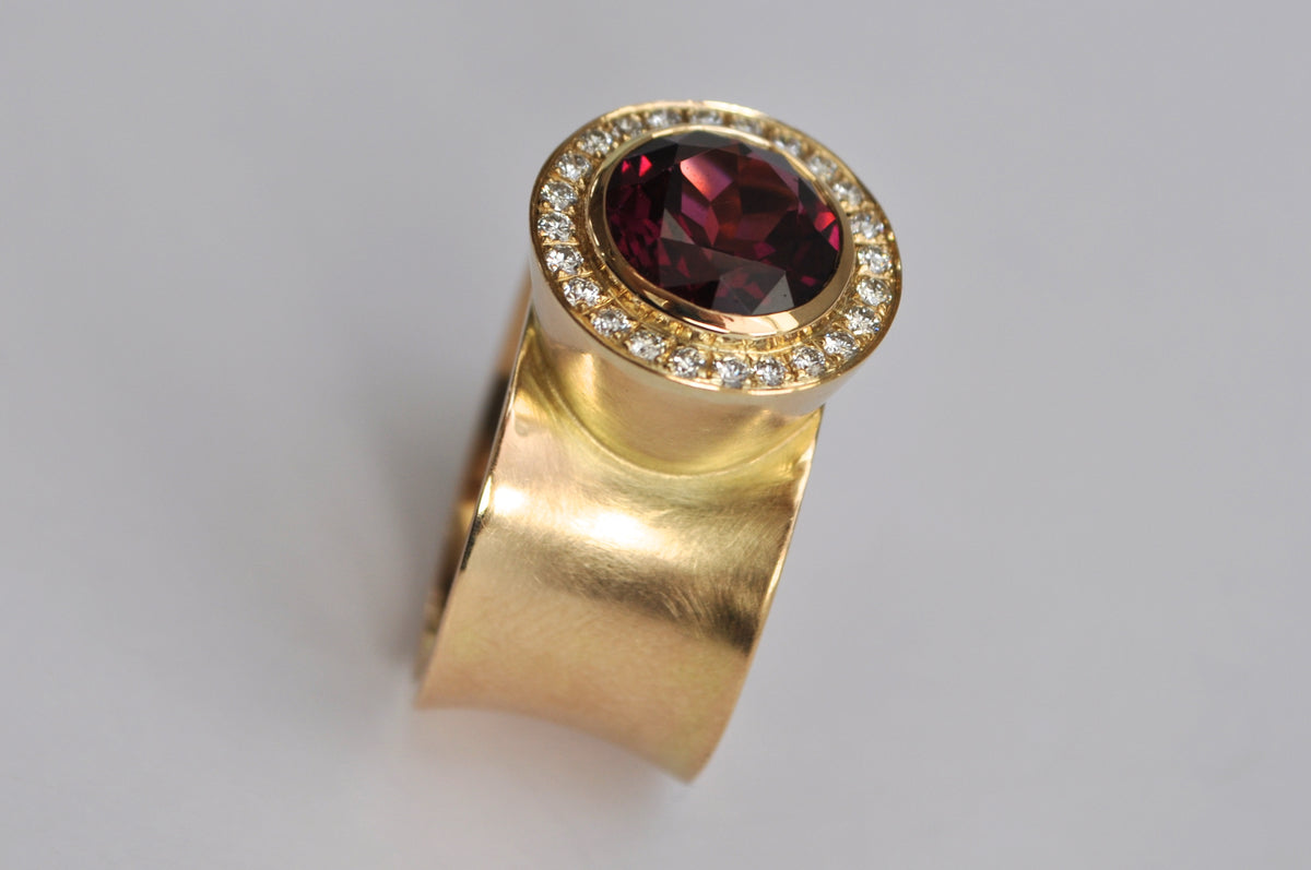 18K Yellow Gold Rhodolite Garnet Diamond Halo Wide Band Ring