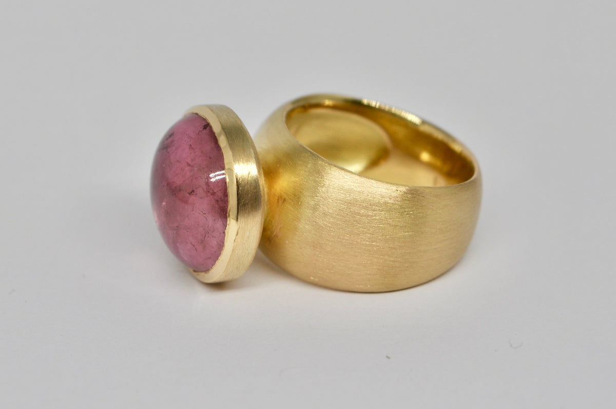 Handcrafted Gold Ring with Pink Tourmaline Cabochon