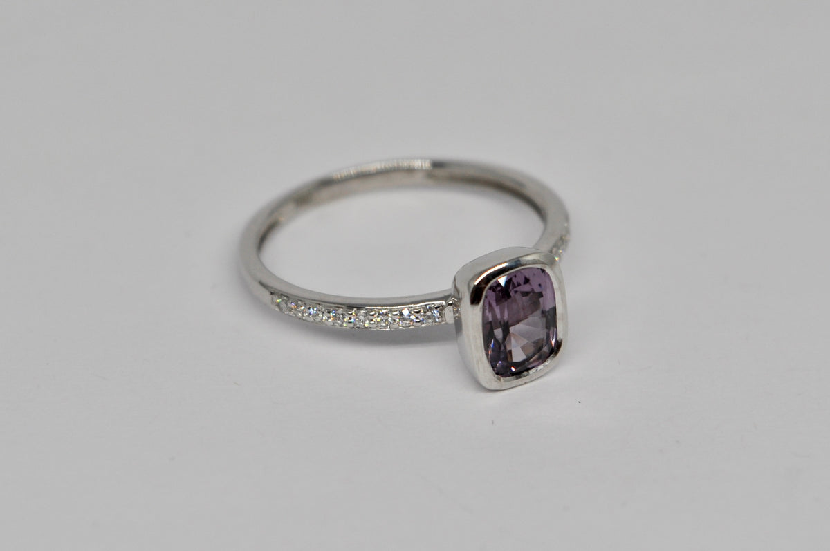 Lavender Spinel Solitaire Ring