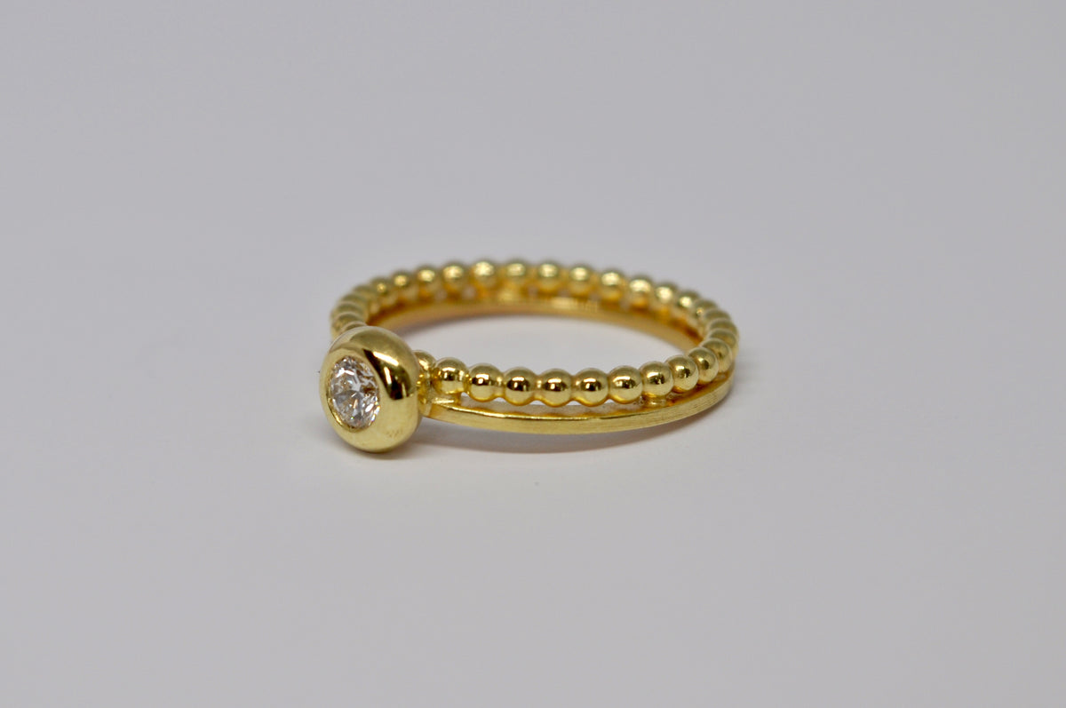 18K Yellow Gold Diamond Bezel Ring with Beaded Band