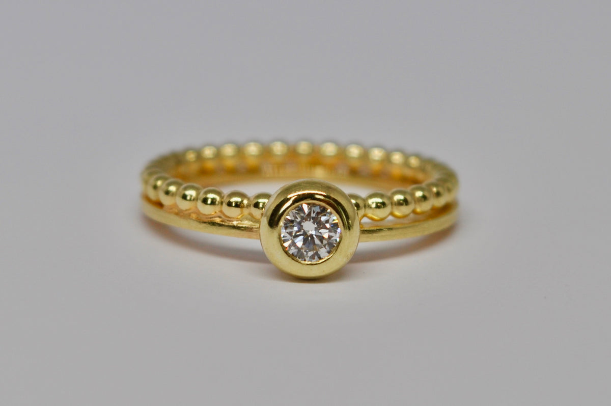 18K Yellow Gold Diamond Bezel Ring with Beaded Band