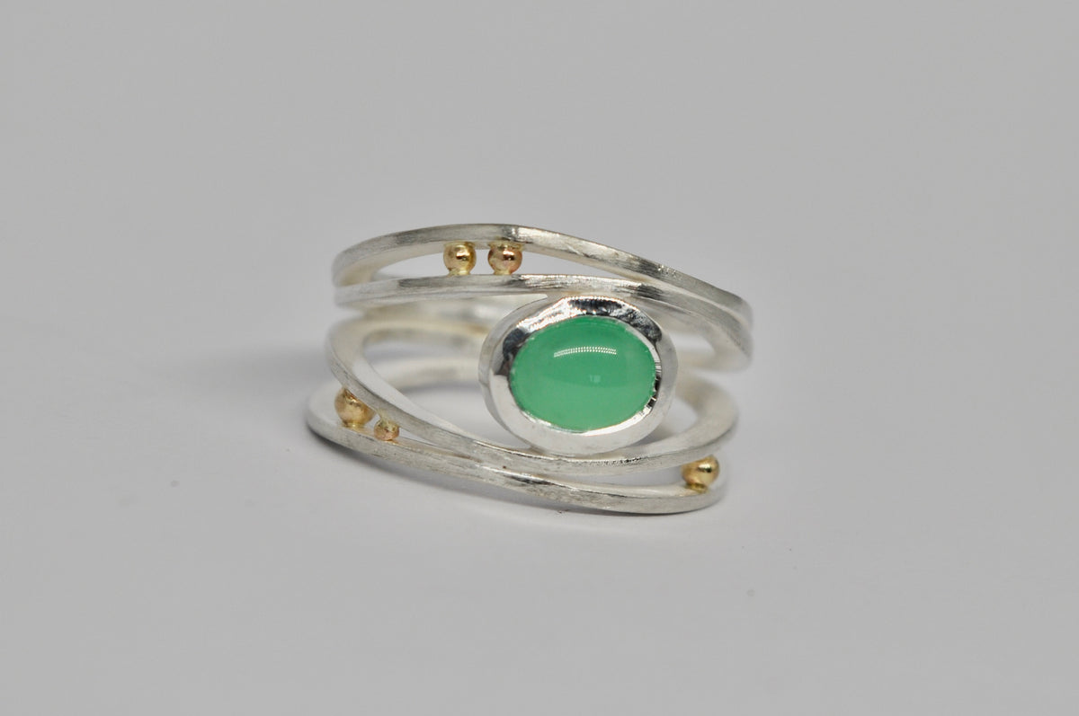 Sterling Silver & 18k Gold Ring with Chrysoprase Cabochon