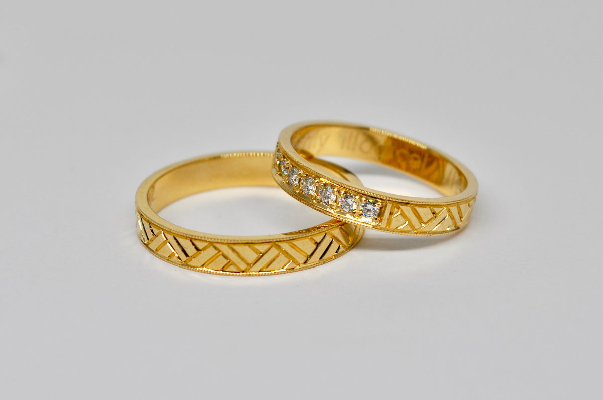 Art Deco Yellow Gold Wedding Band Set with Geometric Engraving & Diamonds