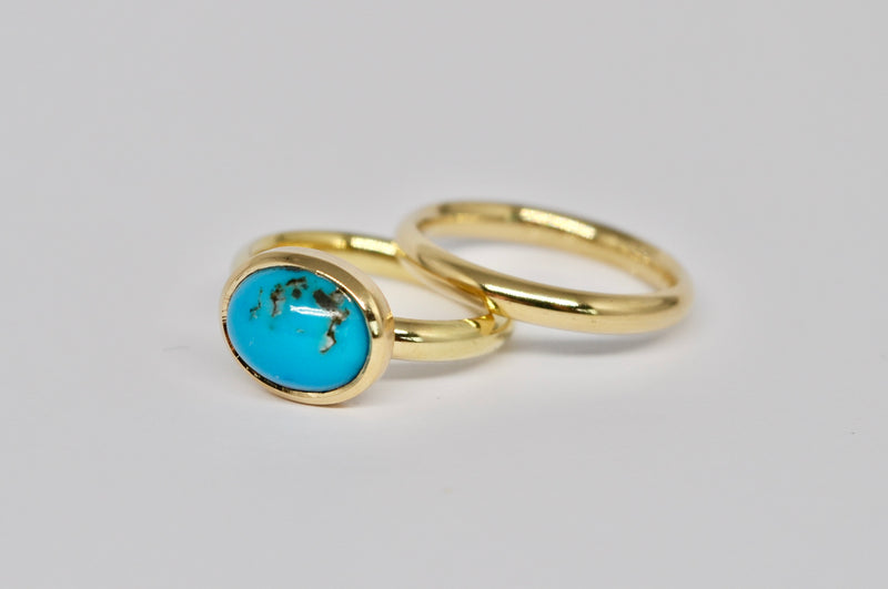 Turquoise & 18K Yellow Gold Wedding Band Set
