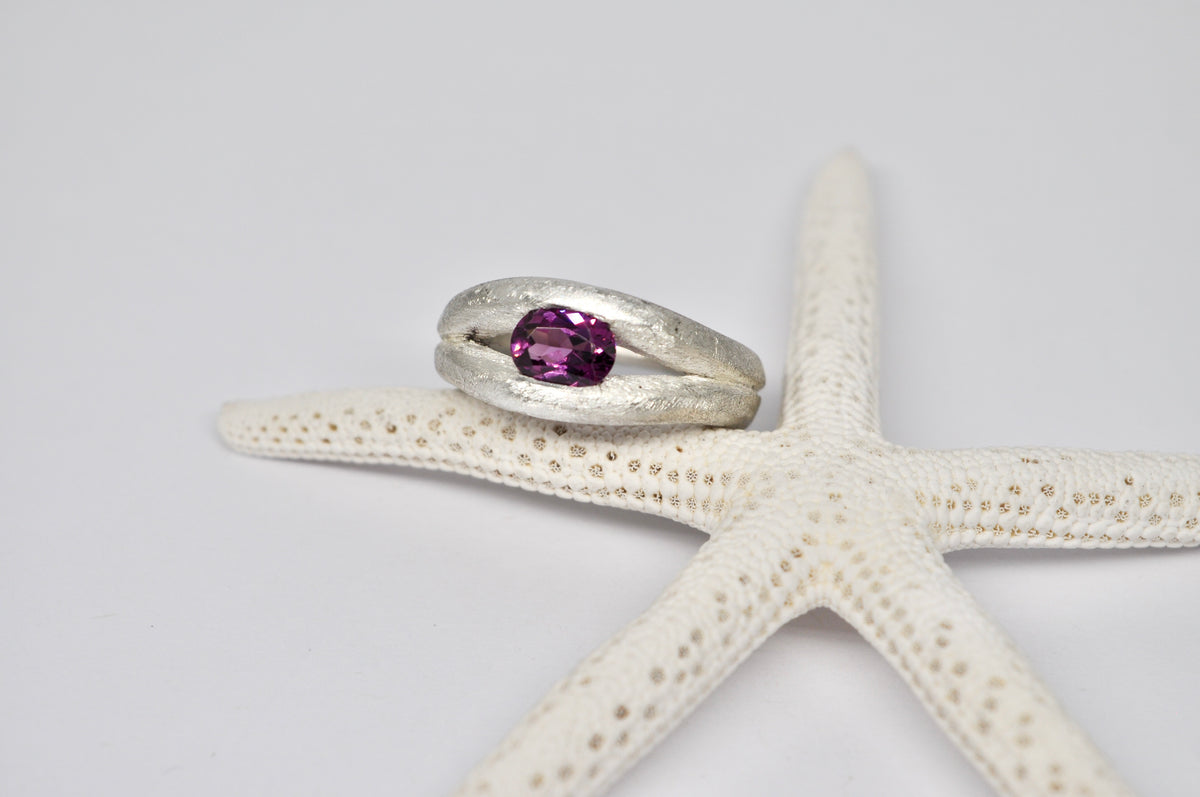 Rhodolite Wave Ring