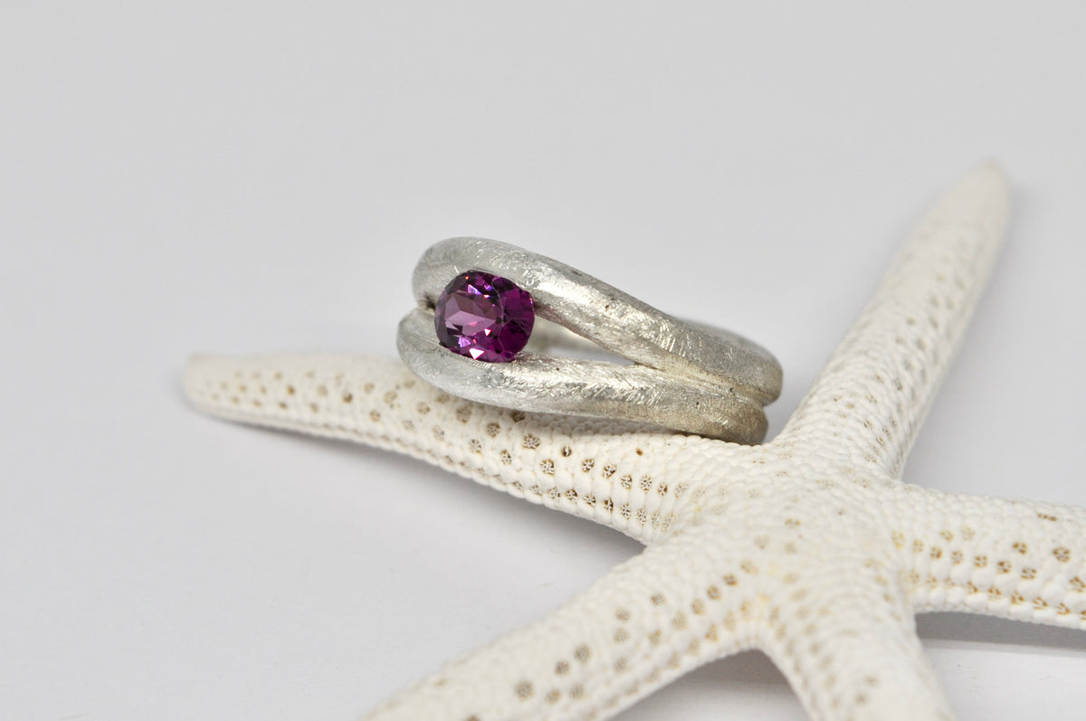 Rhodolite Wave Ring