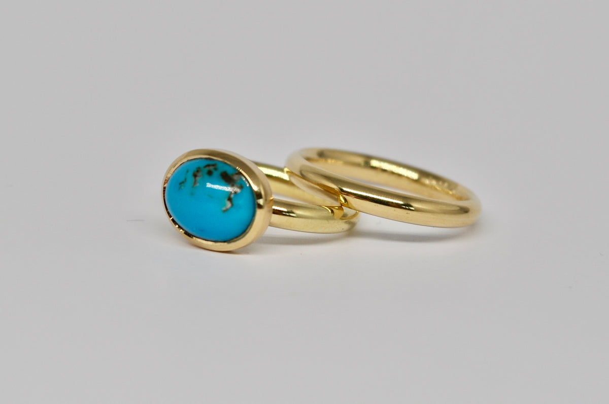 Turquoise & 18K Yellow Gold Wedding Band Set