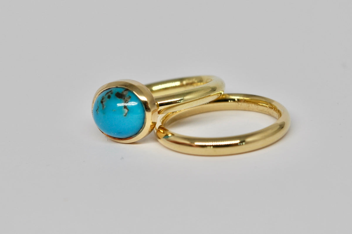 Turquoise & 18K Yellow Gold Wedding Band Set