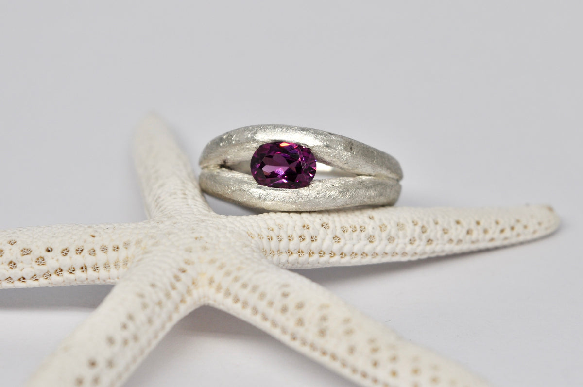 Rhodolite Wave Ring
