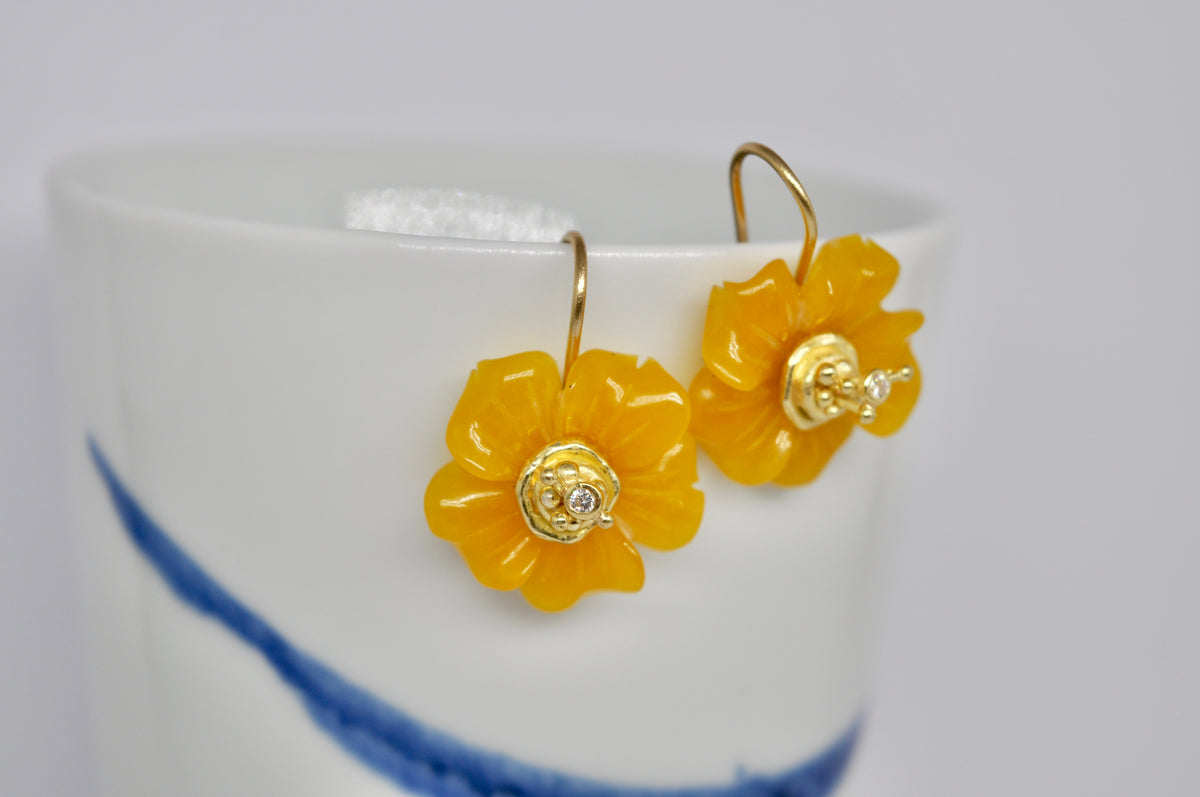 Honey Jade Flower Earrings with 18k Yellow Gold and Diamond