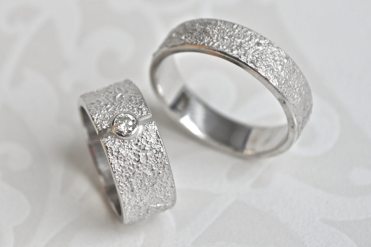 18k white gold wedding rings with diamond