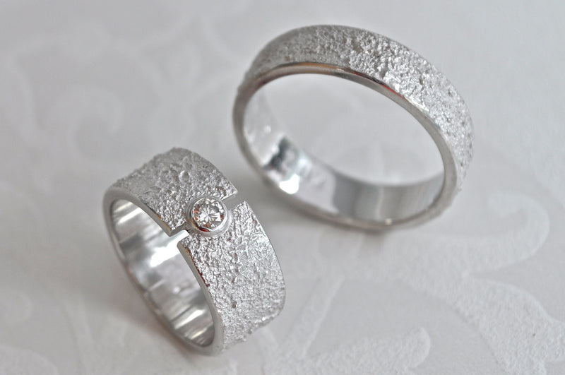 18k white gold wedding rings with diamond