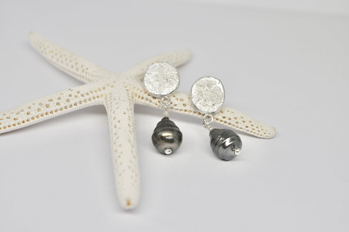 Silver Disc & Tahitian Pearl Earrings