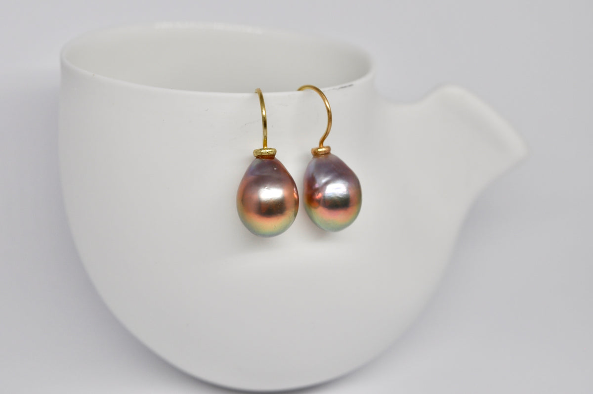 Iridescent Edison Pearl Earrings