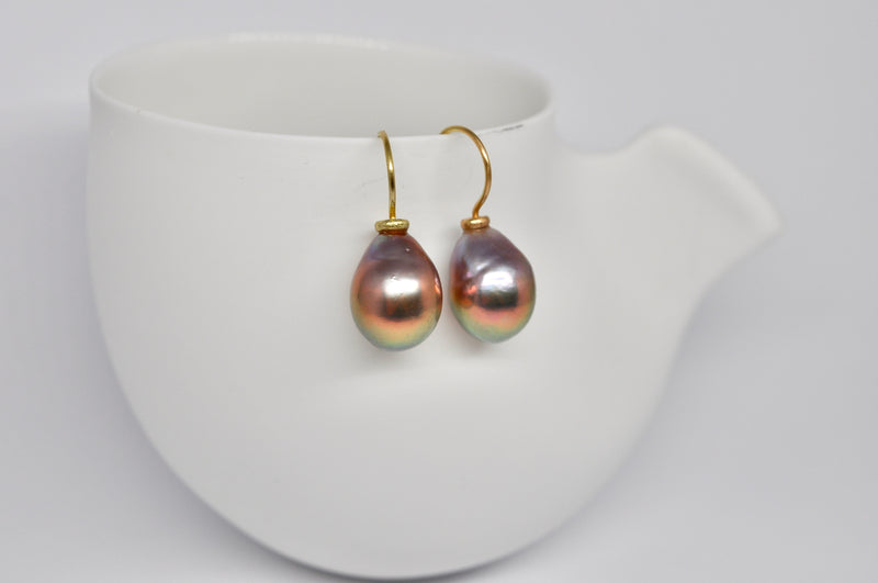 Iridescent Edison Pearl Earrings