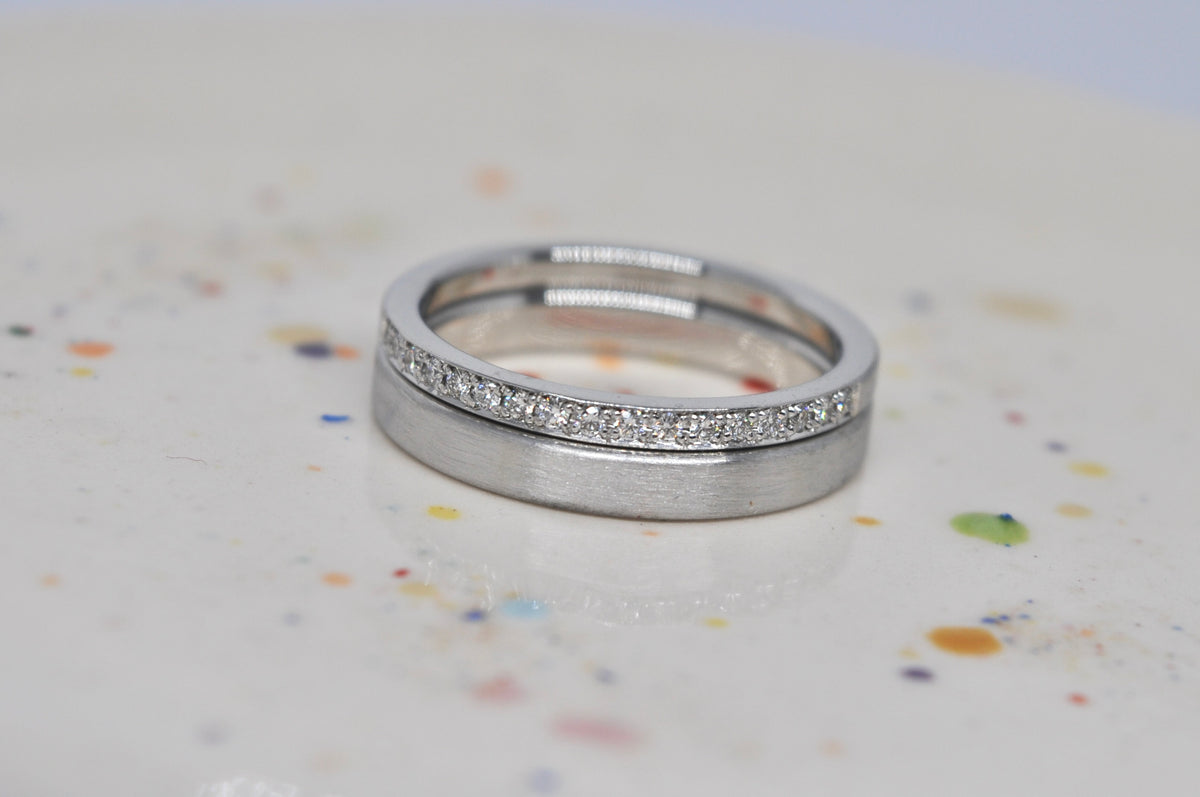18k White Gold Wedding Bands, Diamonds