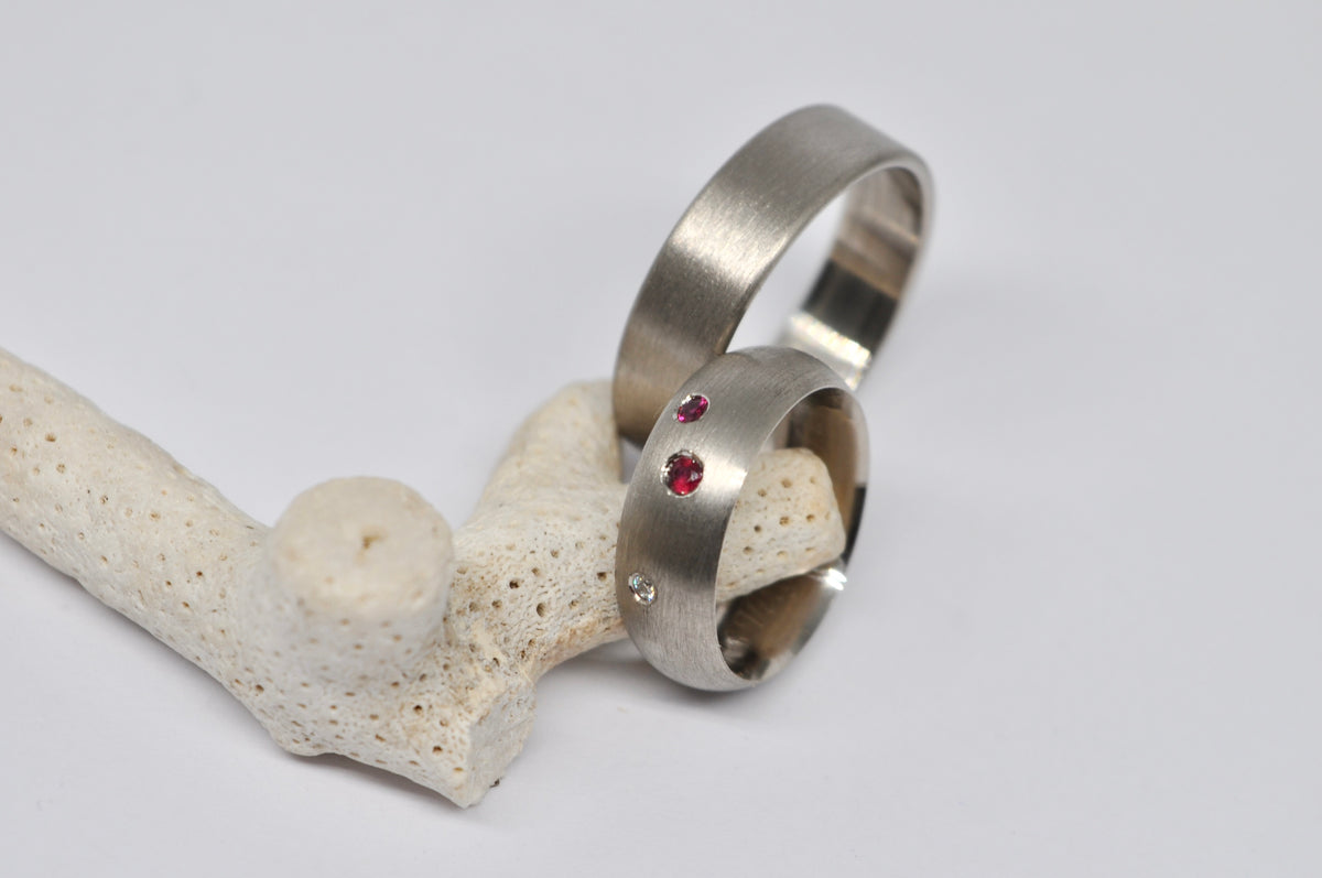 Brushed White Gold Wedding Band Set with Ruby & Diamond Accents