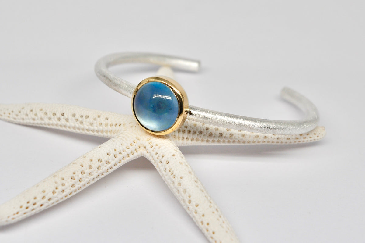 Silver Bangle with Blue Aquamarine Cabochon