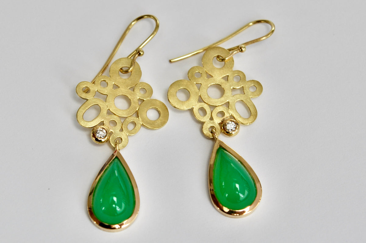 Chrysoprase & Diamond Drop Earrings – 18k Yellow Gold