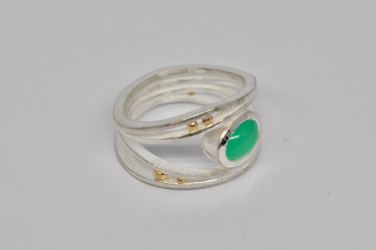 Sterling Silver & 18k Gold Ring with Chrysoprase Cabochon