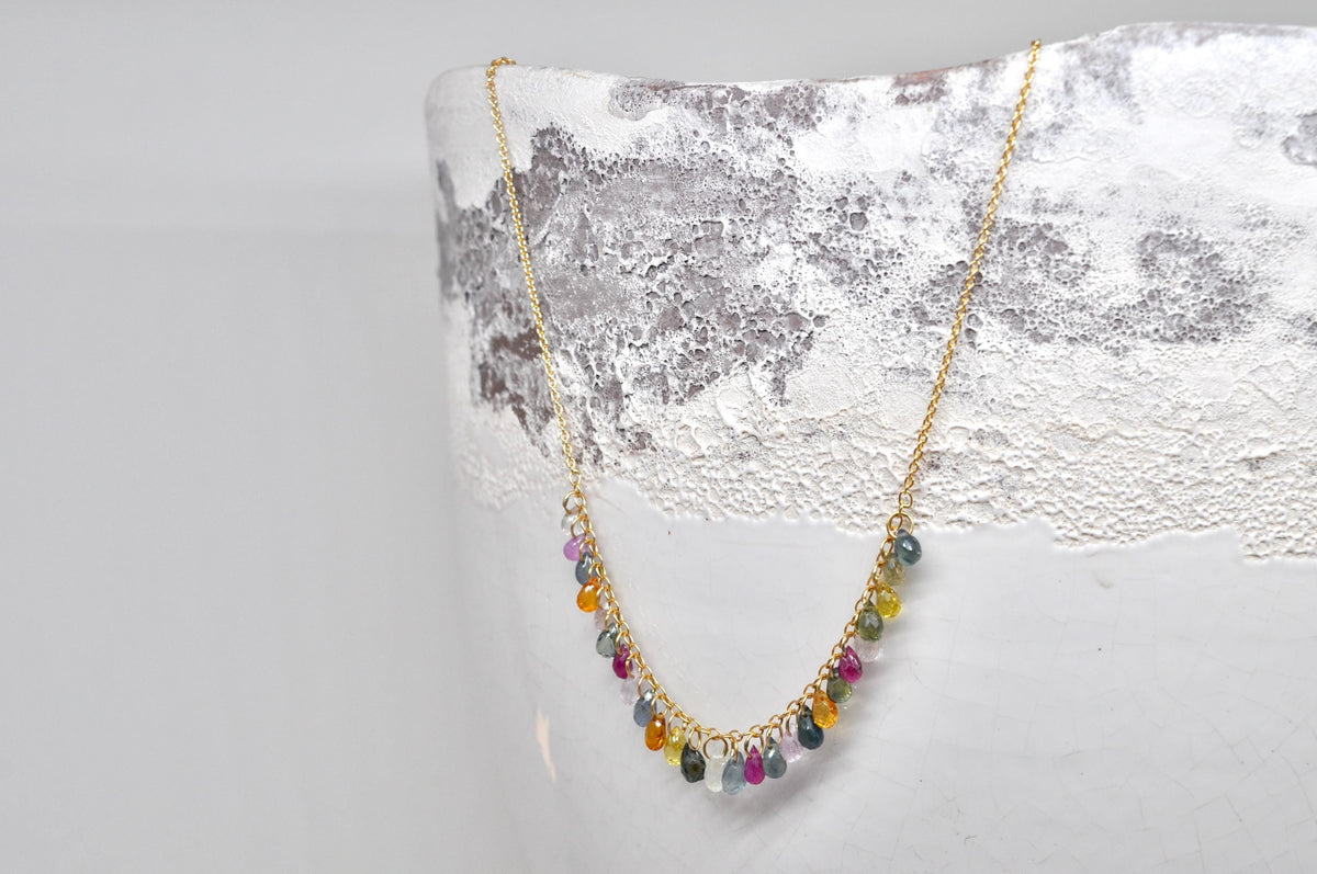 Delicate 18k Yellow Gold Necklace with Sapphire Drops in Various Colours : Artisan Jewelry