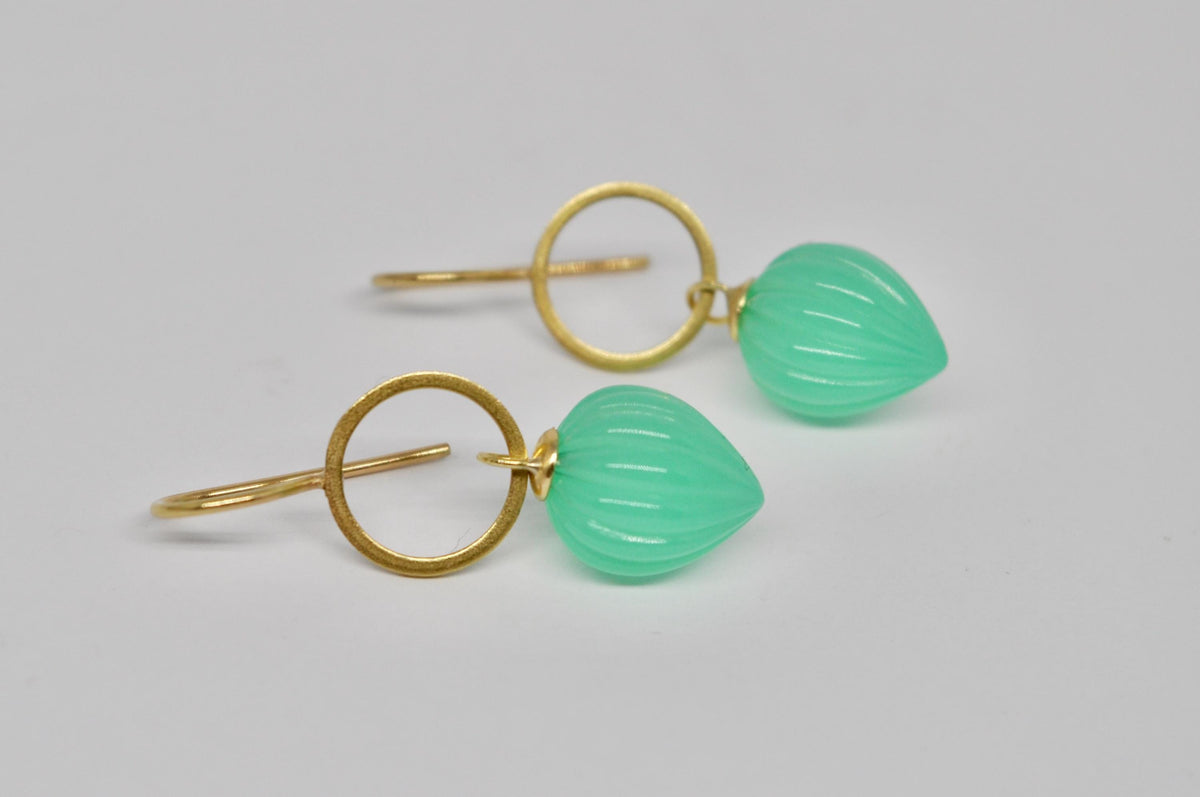 18k Gold Chrysoprase Drop Earrings: Elegant Handmade Jewelry